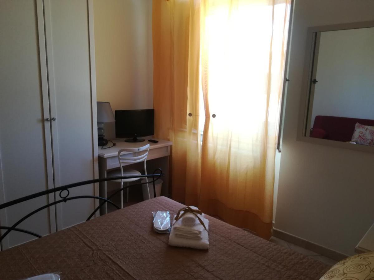 B&B Sa Manta Sassari Buitenkant foto